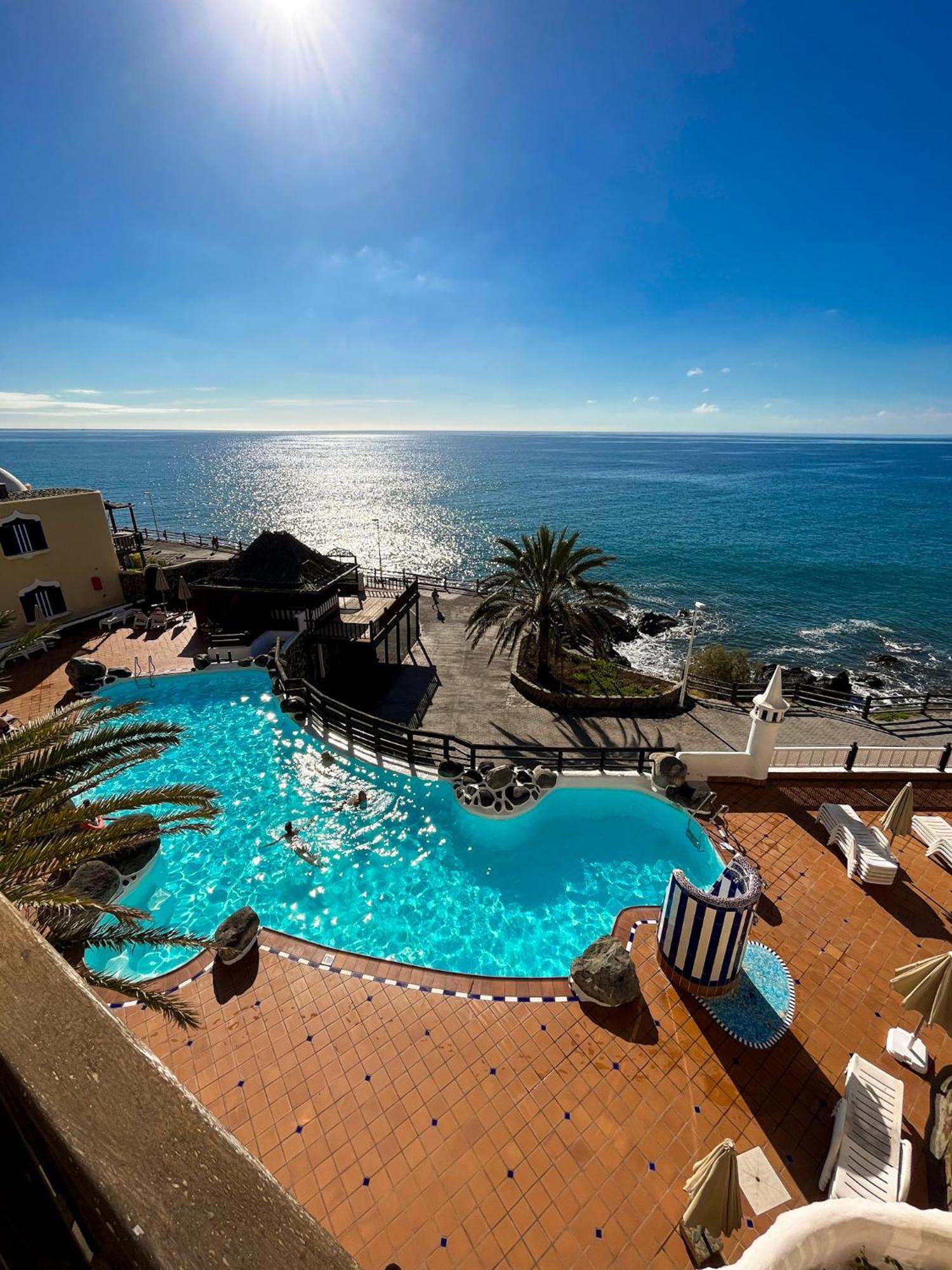 Beautiful Apartment Altamar Playa Del Aguila  Exterior photo